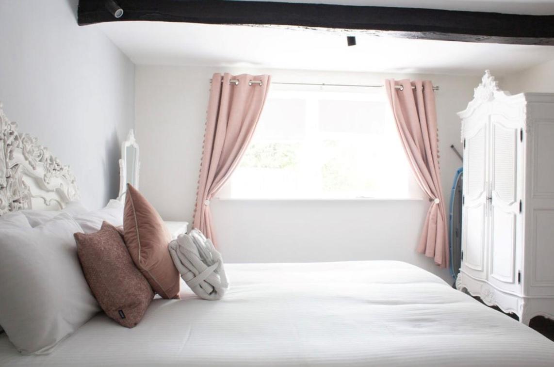 Bert'S Rooms At The Black Horse Inn Brighouse Eksteriør billede