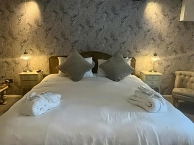 Bert'S Rooms At The Black Horse Inn Brighouse Eksteriør billede